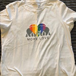 3/$15🍄new Banana Republic Pride tee sz S NWOT